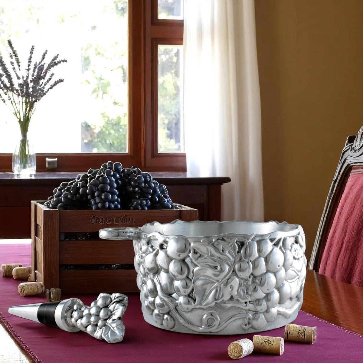 Arthur Court Grape Grape Wine Caddy and Stopper Set