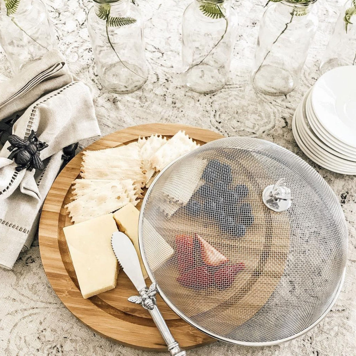 Arthur Court Magnolia Bee 3 Piece Picnic Cheese Board / Spreader