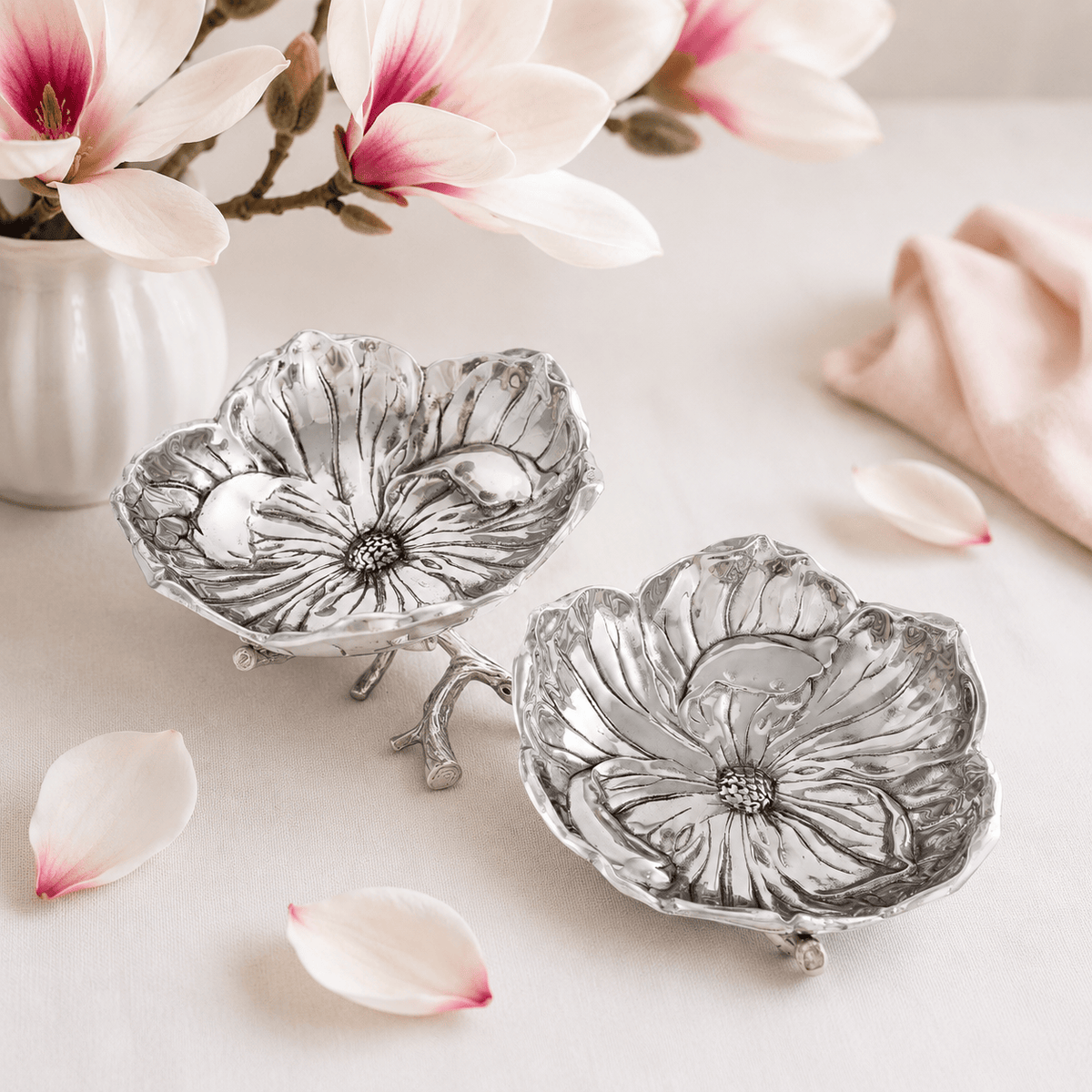 Arthur Court Magnolia Magnolia 2-Bowl Bowl