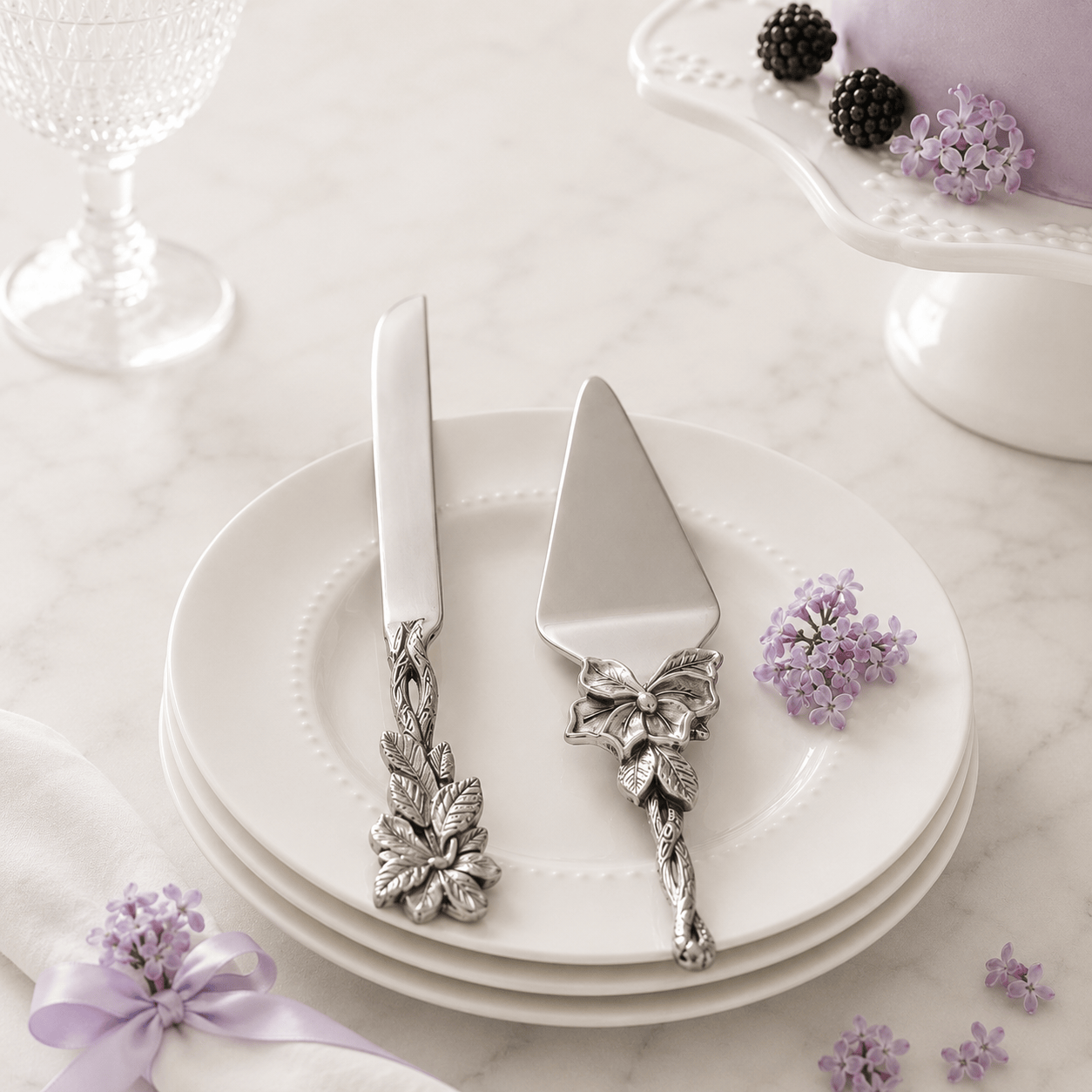 Arthur Court Magnolia Magnolia Cake Knife and Pie Server