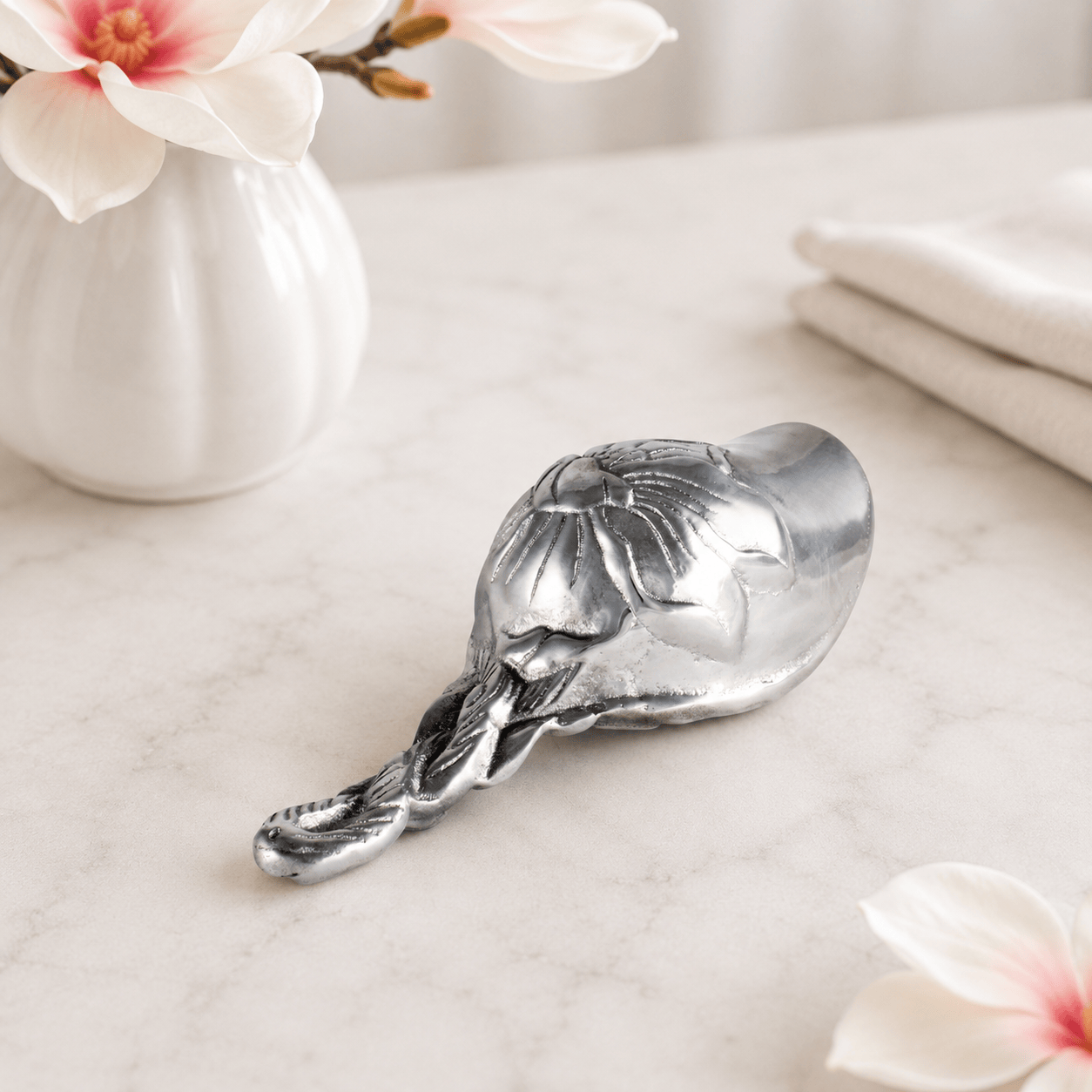 Arthur Court Magnolia Magnolia Ice Scoop