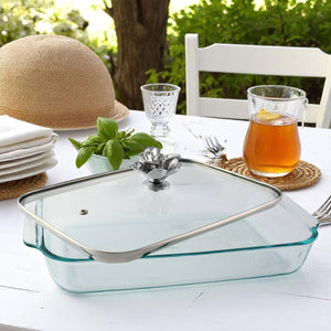 Arthur Court Magnolia Magnolia Lid with Pyrex 3 quart Baking Dish