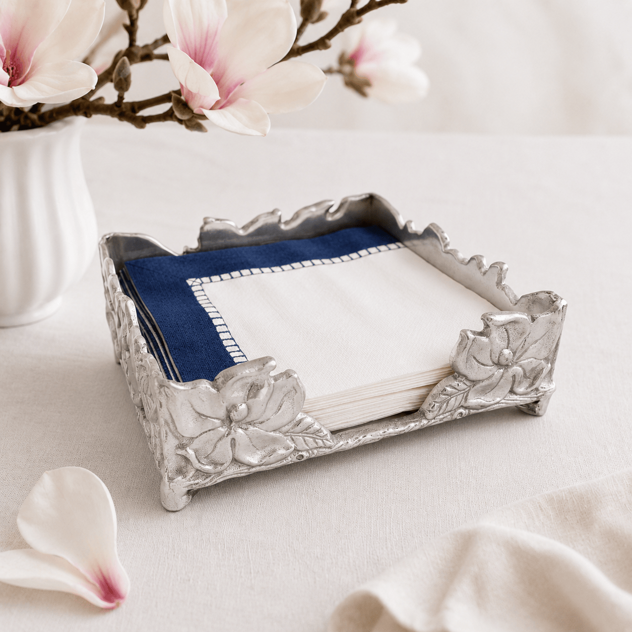 Arthur Court Magnolia Magnolia Luncheon Napkin Box