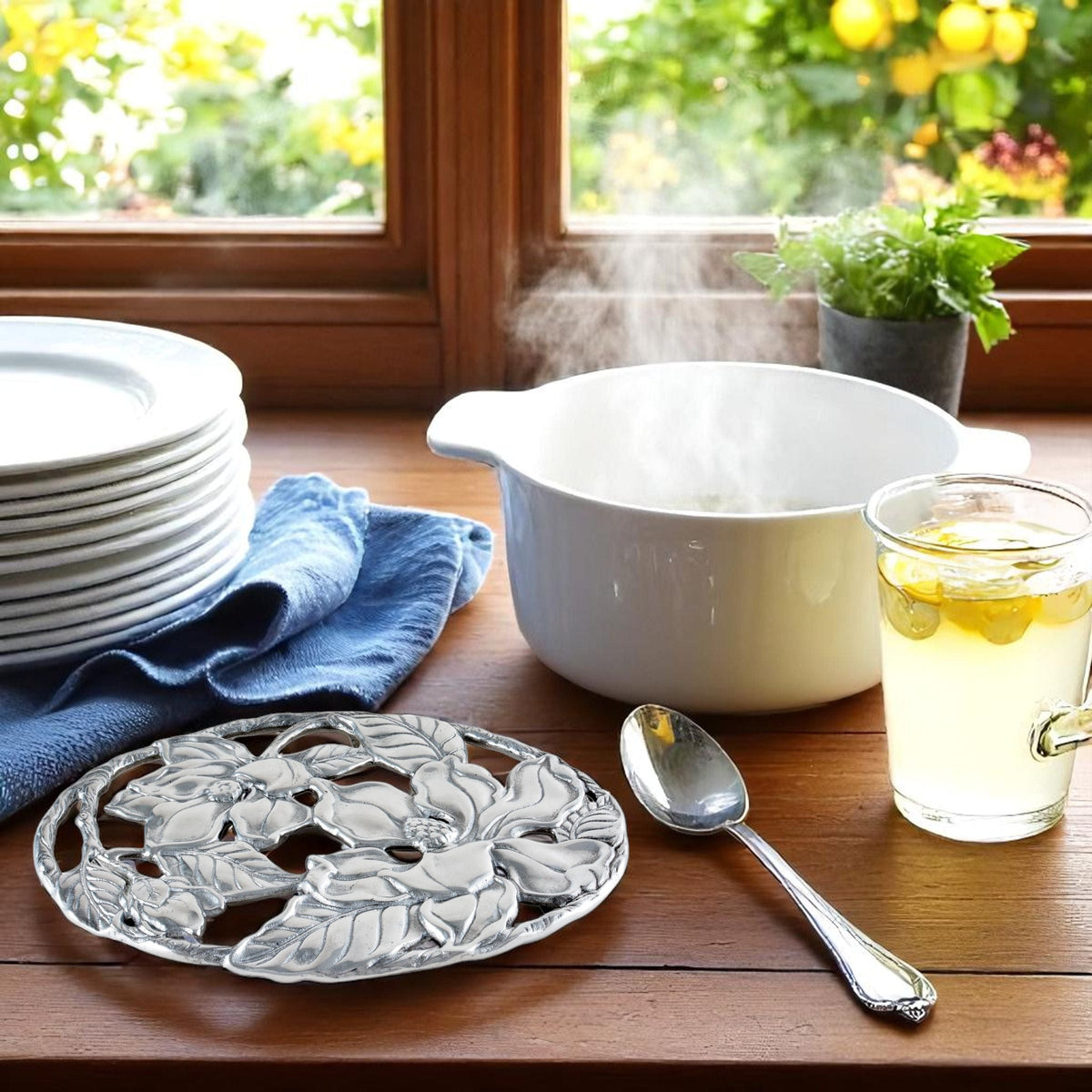 Arthur Court Magnolia Magnolia Trivet