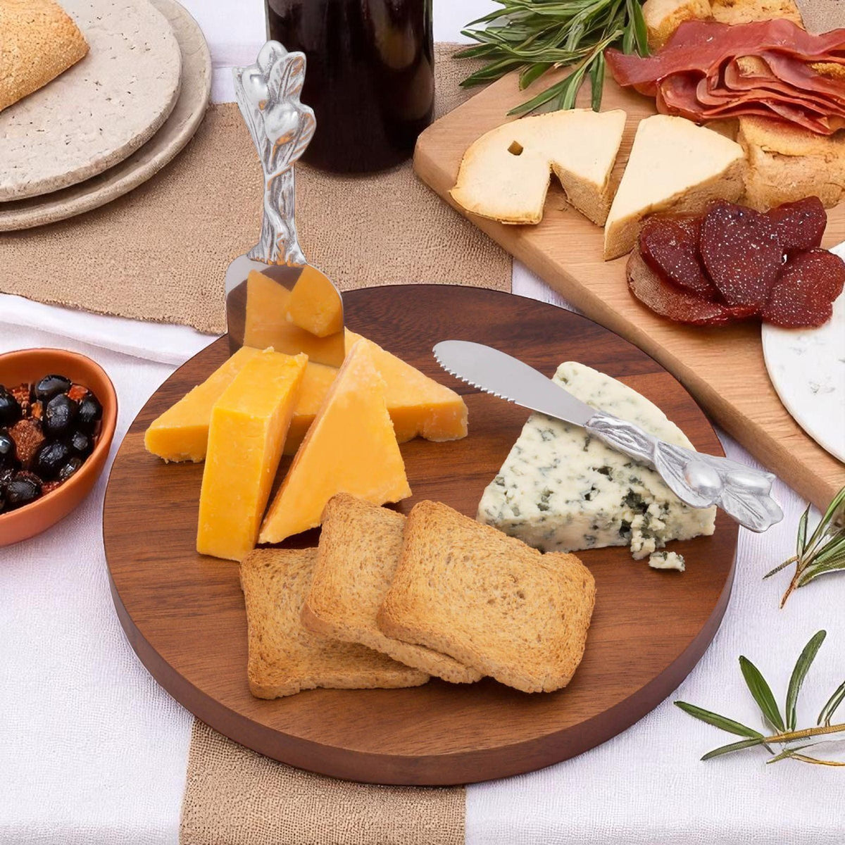 Arthur Court Olive Grove Olive Cheese Tool Set