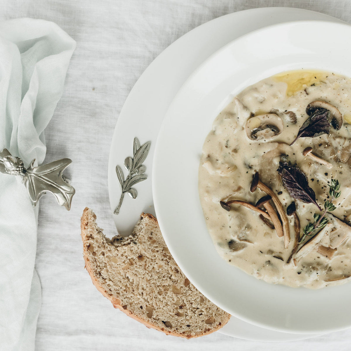 Arthur Court Olive Grove Olive Melamine Lunch Plates - Set of 4