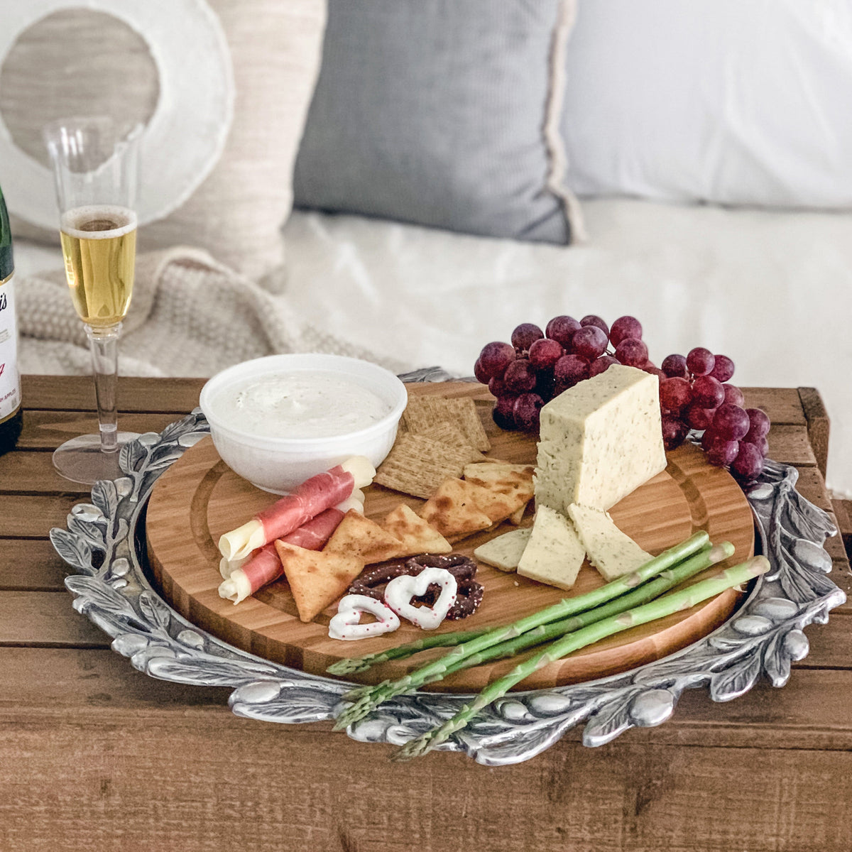 Arthur Court Olive Grove Olive Wood Cheese Set