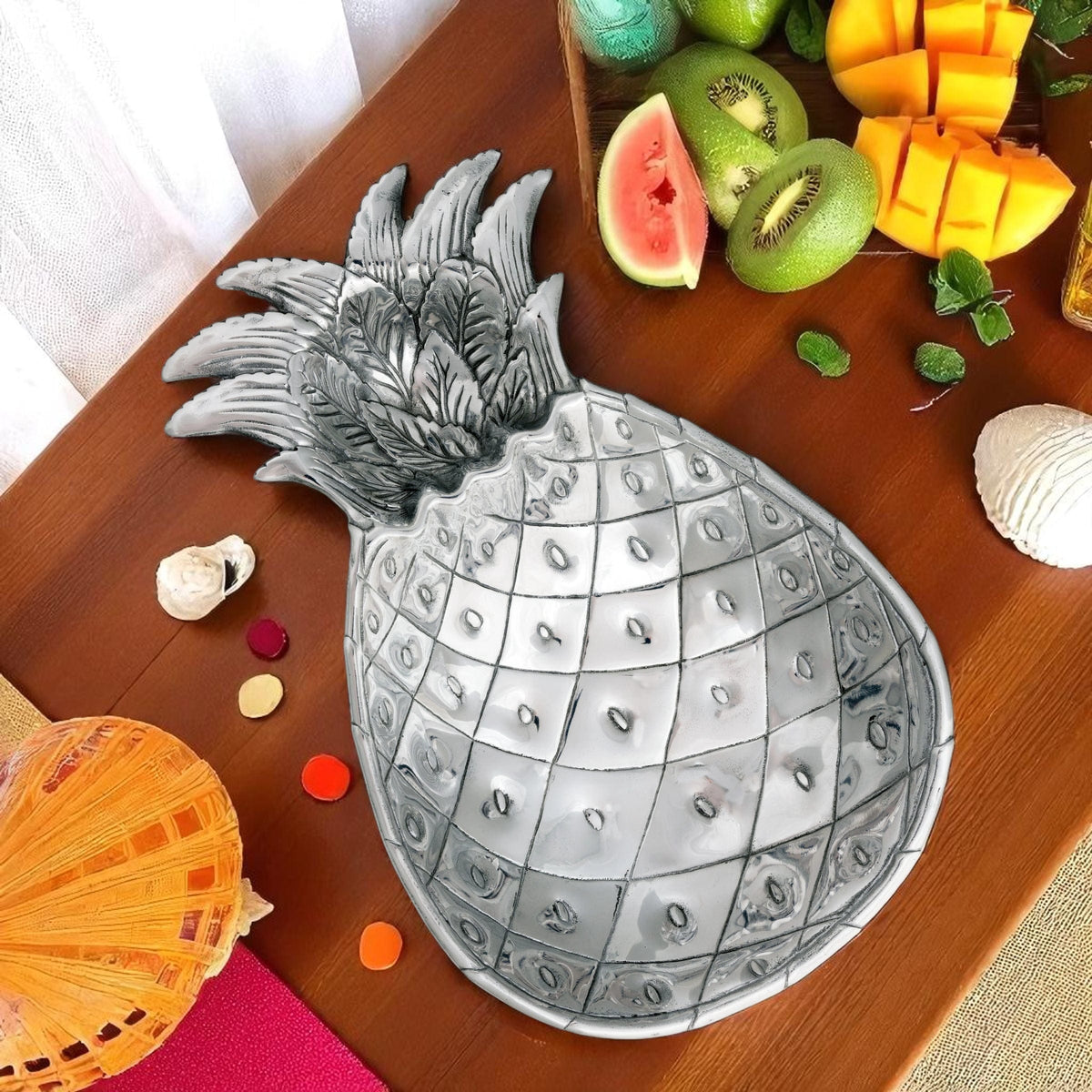 Arthur Court Pineapple Pineapple Chip and Dip Tray