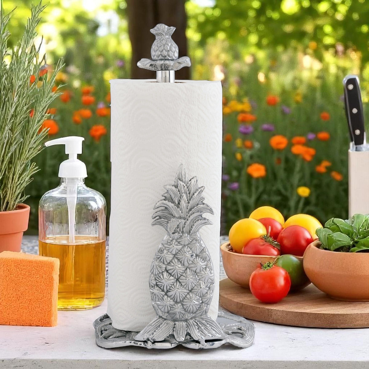 Arthur Court Pineapple Pineapple Paper Towel Holder