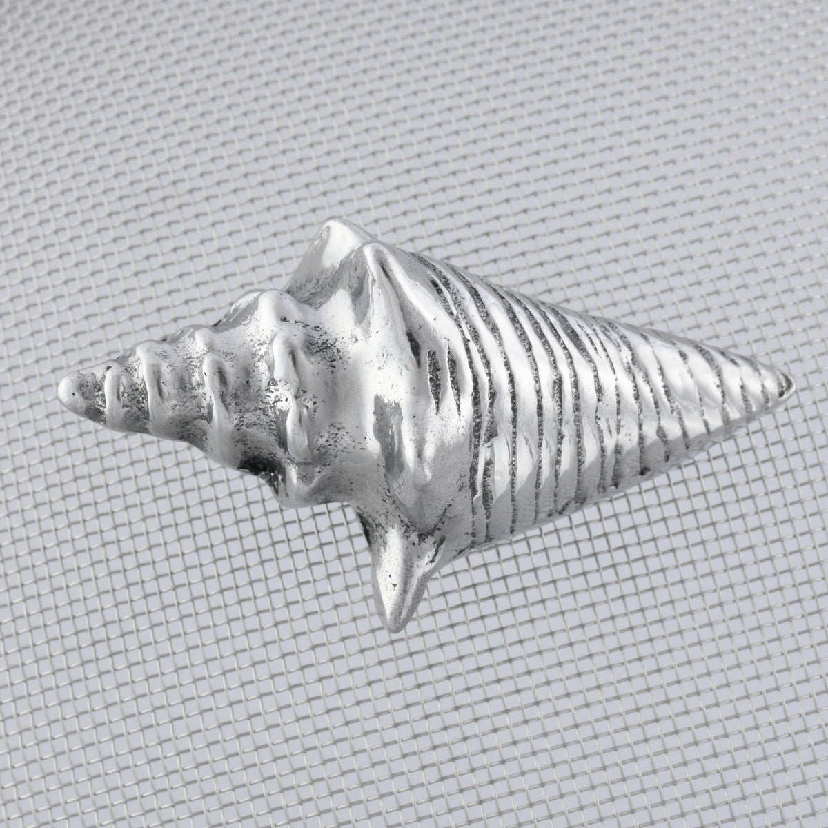 Arthur Court Sea and Shore Conch Shell Stainless Mesh Picnic Cover