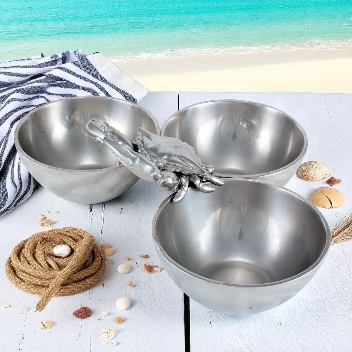 Arthur Court Sea and Shore Crab 3-Bowl Bowl