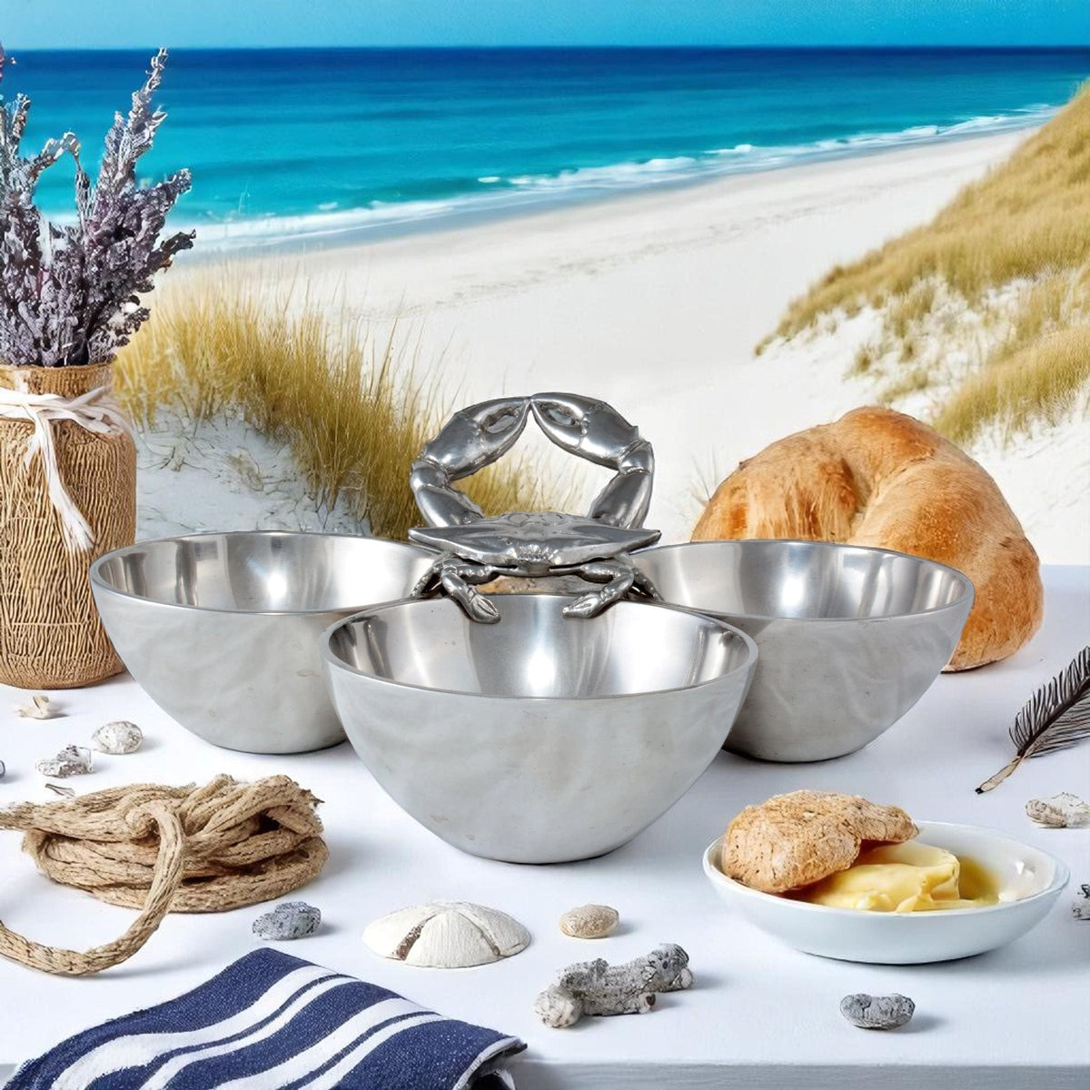 Arthur Court Sea and Shore Crab 3-Bowl Bowl