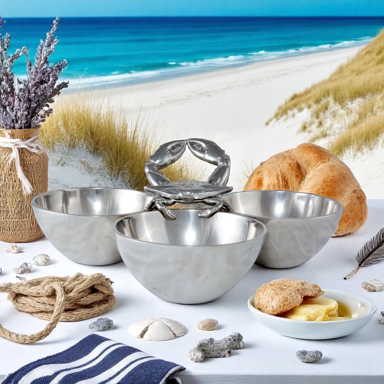 Arthur Court Sea and Shore Crab 3-Bowl Bowl