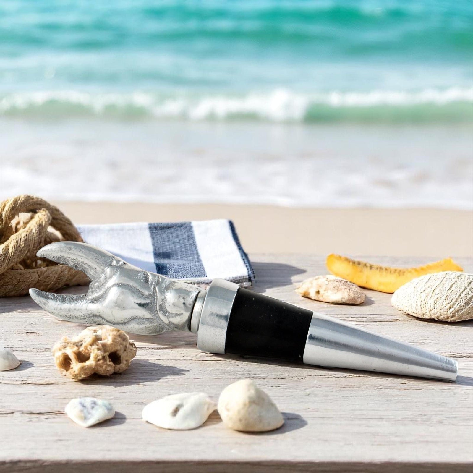 Arthur Court Sea and Shore Crab Bottle Stopper