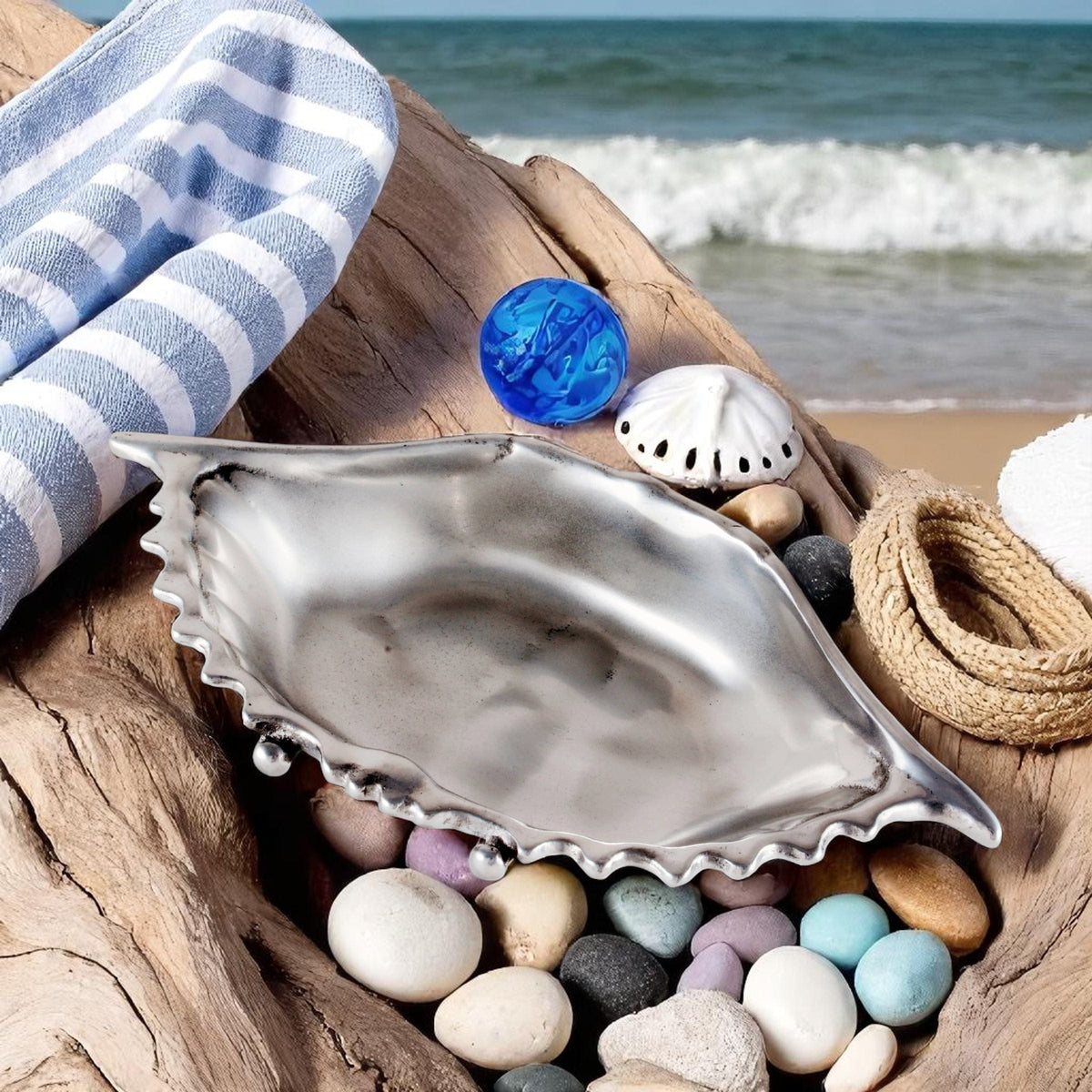 Arthur Court Sea and Shore Crab Small Bowl