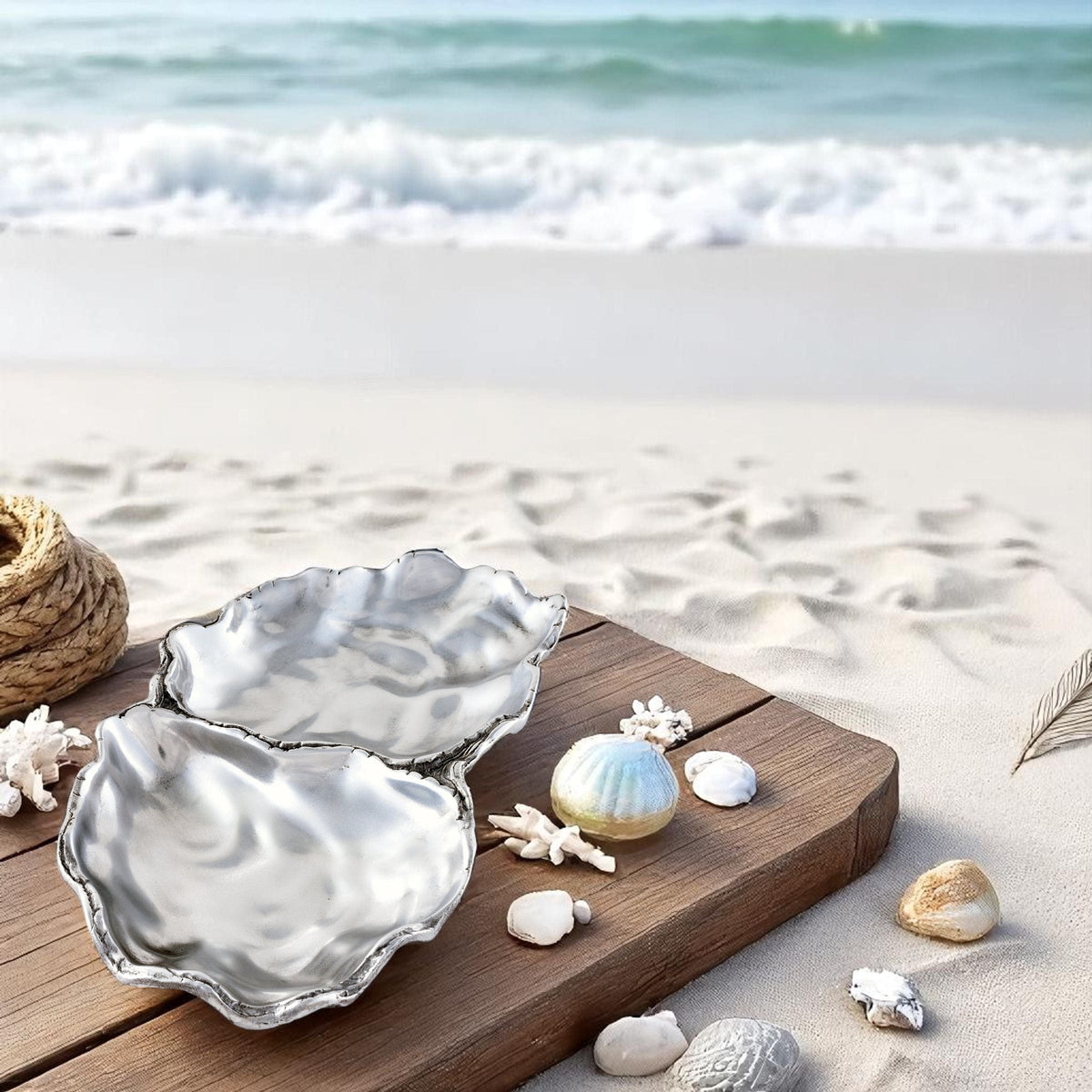 Arthur Court Sea and Shore Oyster Catchall