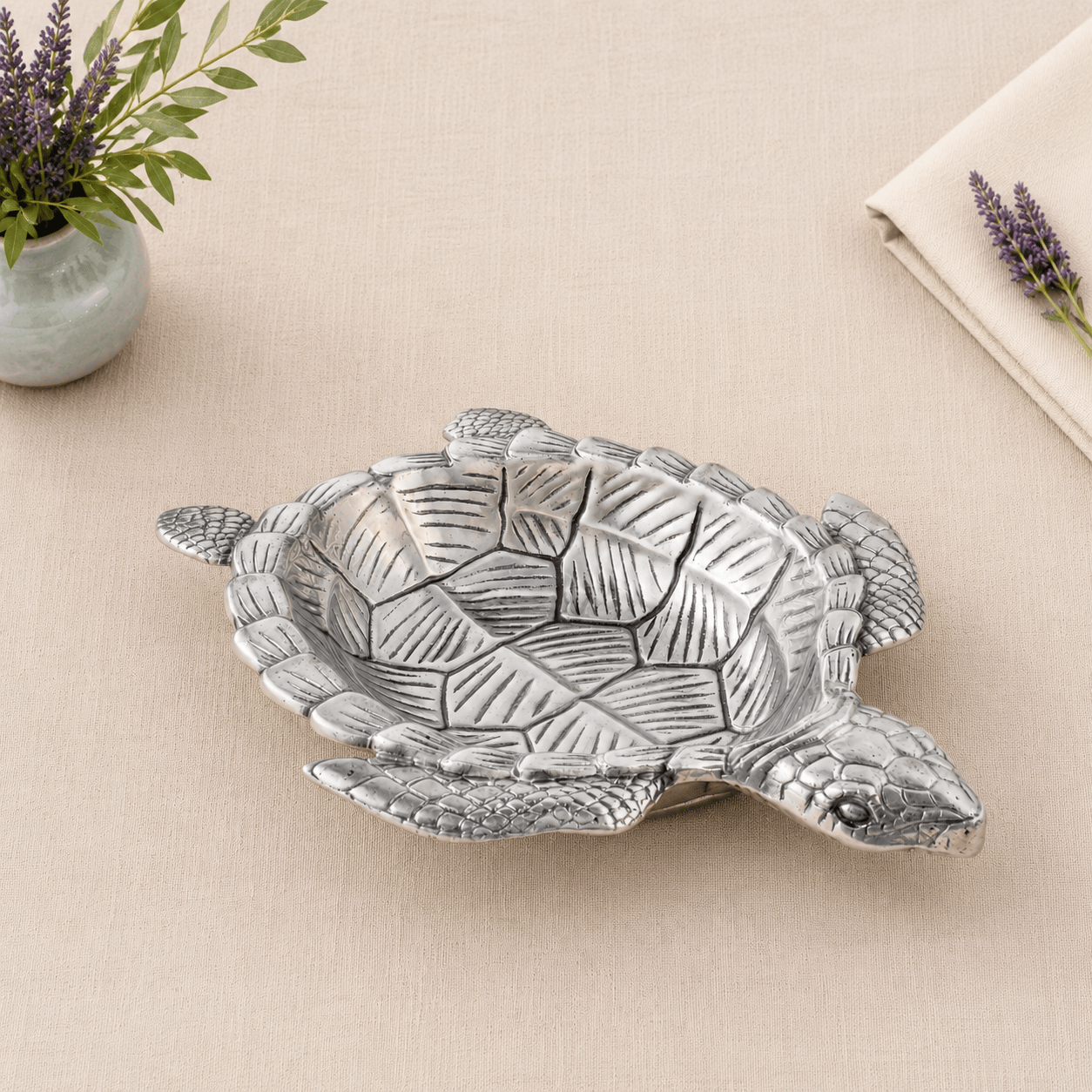 Arthur Court Sea and Shore Sea Turtle Oval Bowl