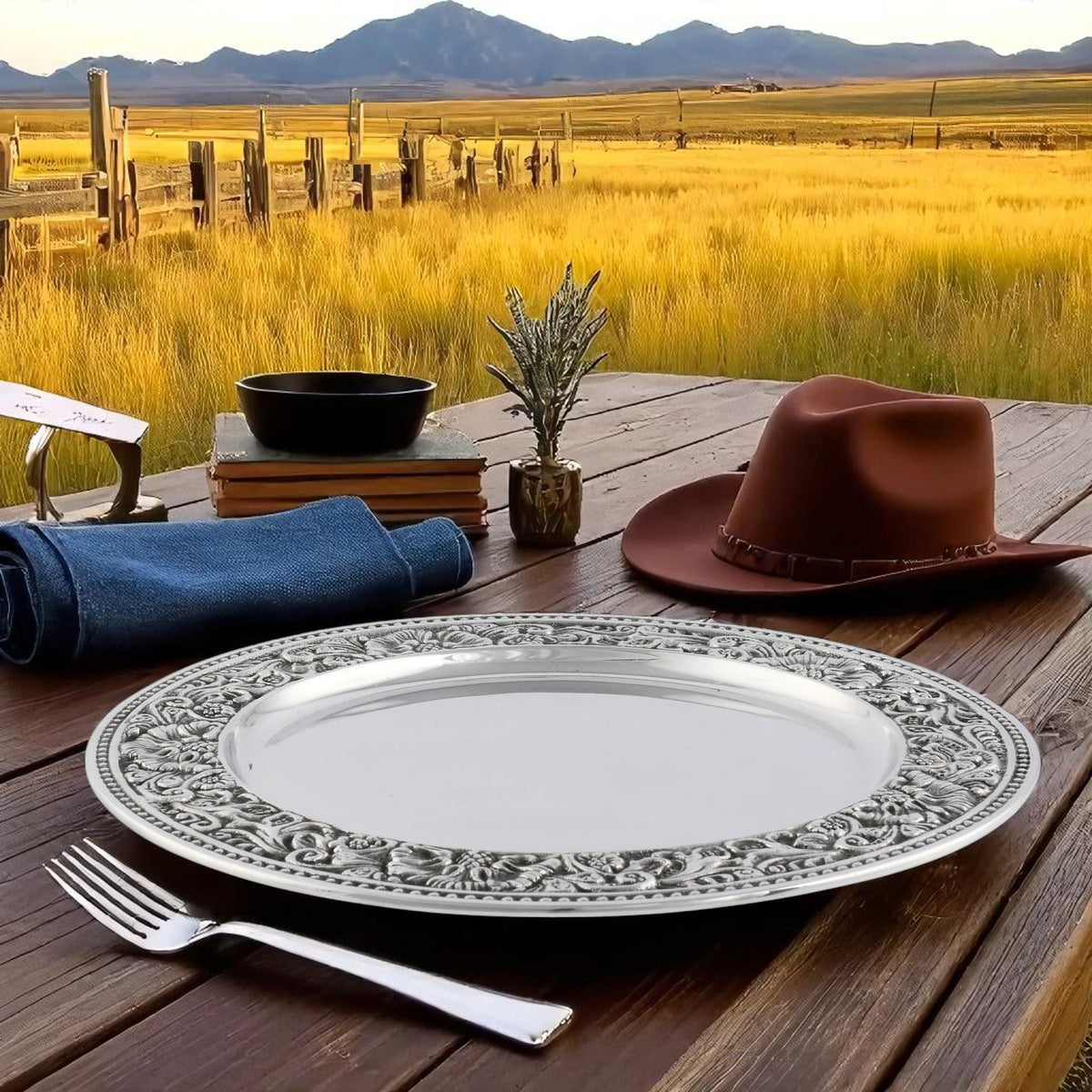 Arthur Court Western Frontier Charger / Overplate - Concho