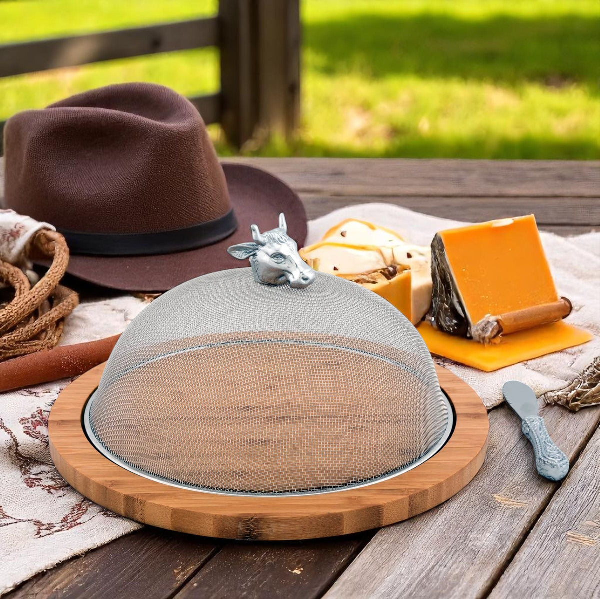Arthur Court Western Frontier Cow Head 3 Piece Picnic Cheese Board / Spreader